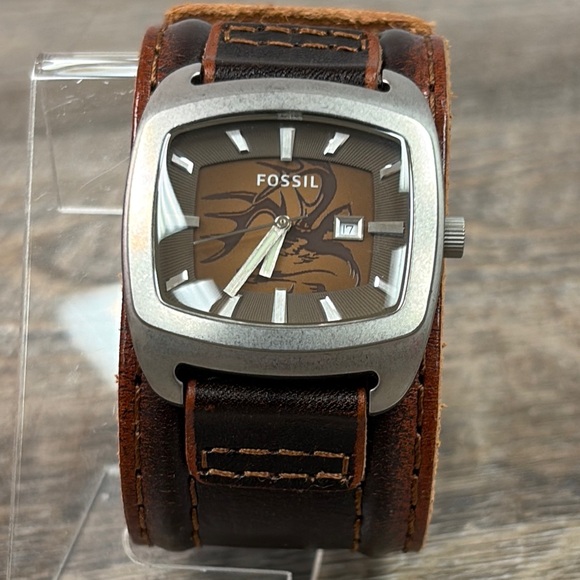Fossil Men’s Thick Brown Leather Strap Watch